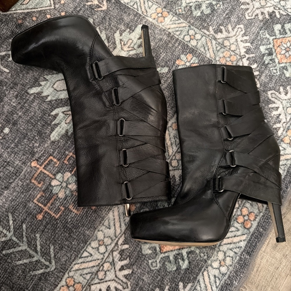 Boutique 9 Women's Stiletto Heeled Black Leather Boots Strappy 6M "BTSTRUT"